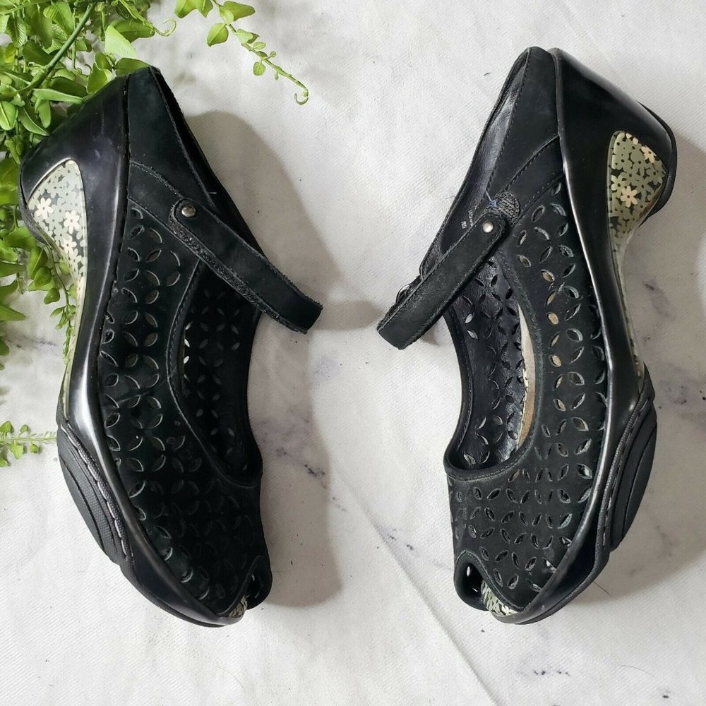 J-41 by Jambu Journey Black Suede Laser Cut Peep Toe Mary Jane Clogs 10